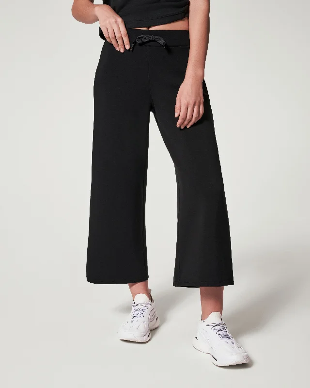 SPANX® AirEssentials Cropped Wide Leg Pant